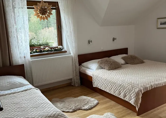 بيت خشبي Janet *